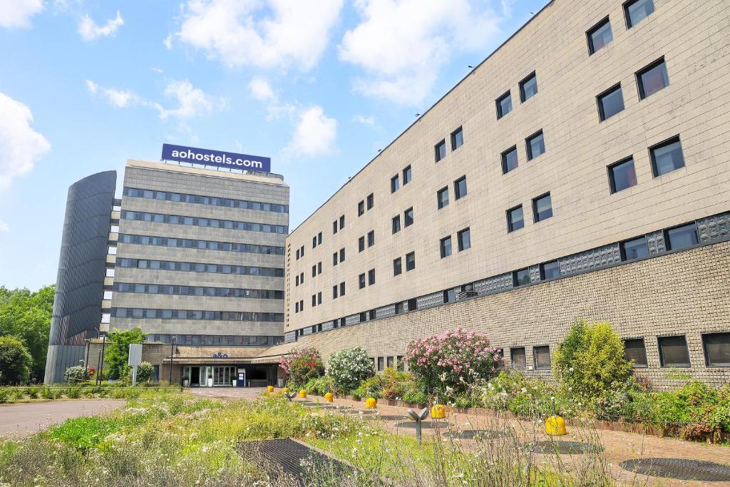 The building in which a szállodákat is located