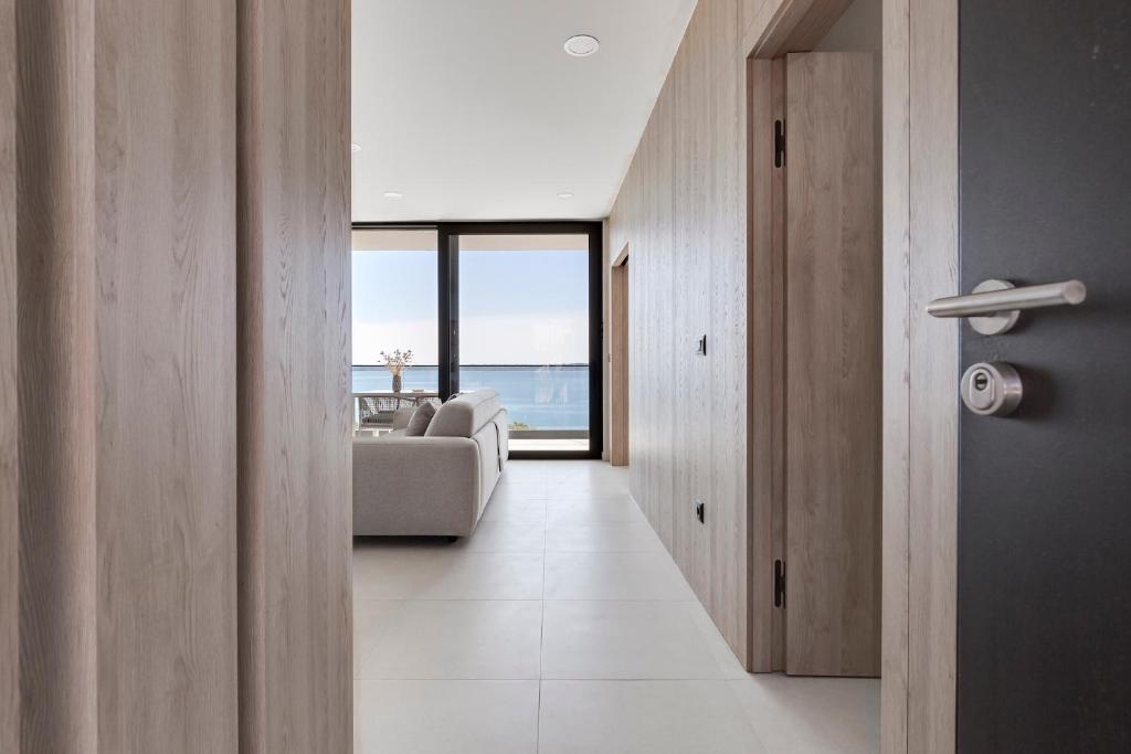 Apartina Boutique Suites - 海景一卧室公寓 - 带阳台