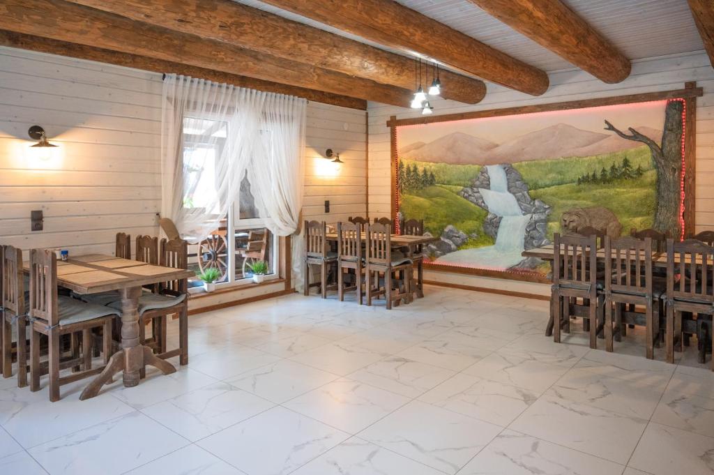 Fotografie z fotogalerie ubytování Котеджі "У Яни" v destinaci Jablunycja