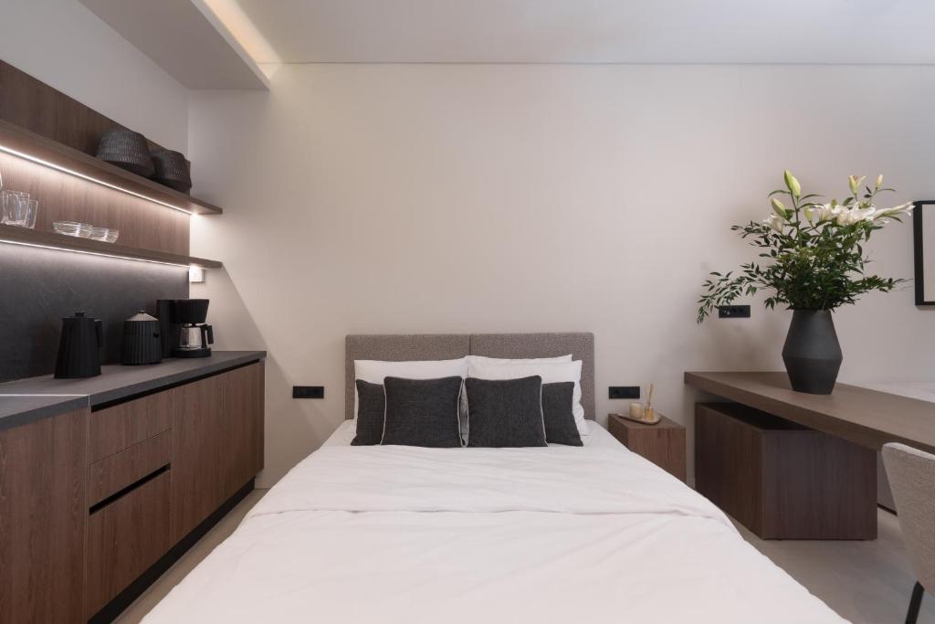 Kolonaki Luxury Studios