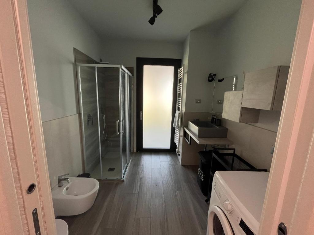 Kuchyň nebo kuchyňský kout v ubytování Casa Darcellas trilocale in a4 con giardino