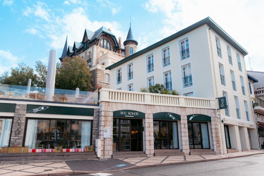 Budova, kde se hotel nachází