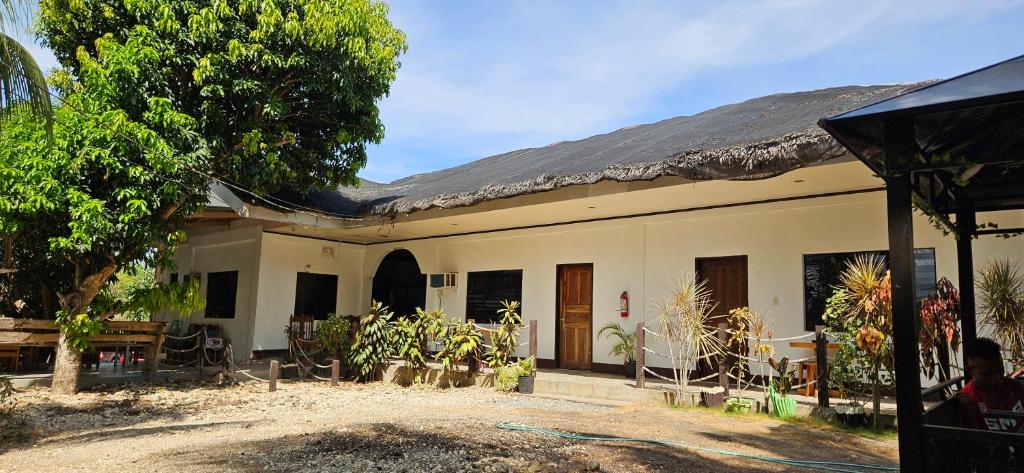 Φωτογραφία από το άλμπουμ του Room in Apo-Estin σε Siquijor