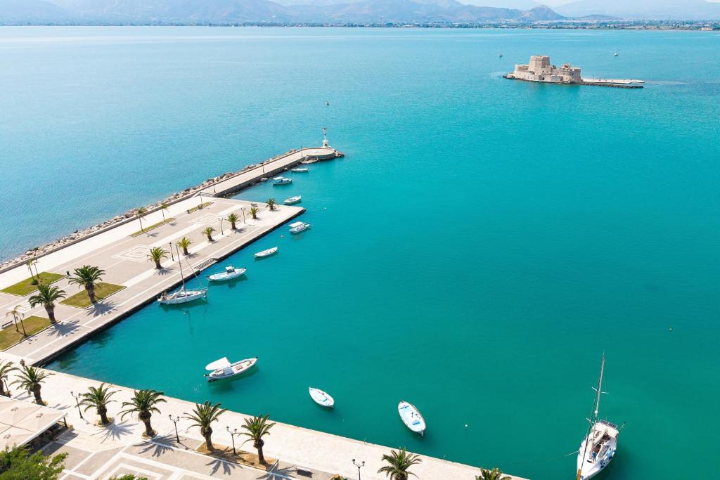 Naus Hotel - Resim 21