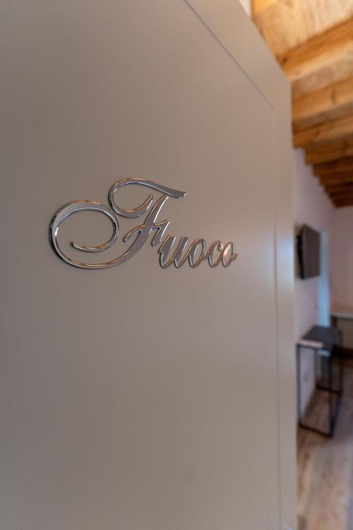 Certifikát, hodnocení, plakát nebo jiný dokument vystavený v ubytování 4 Elementi Relais B&B Lonato del Garda