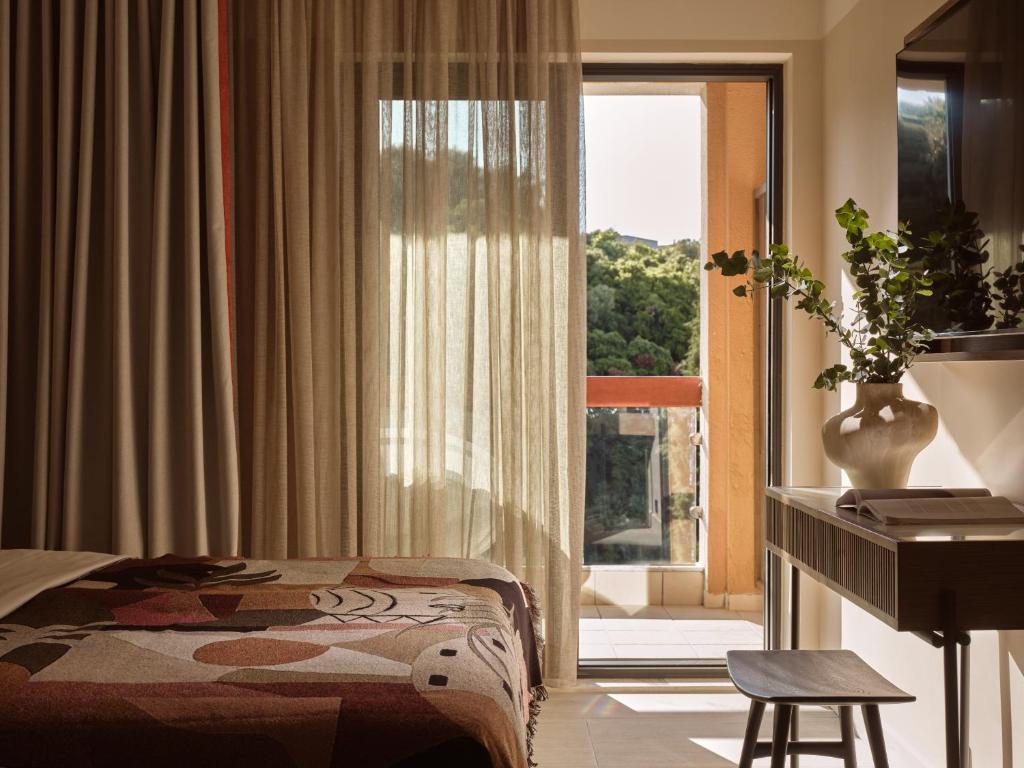Eagles Palace - 
