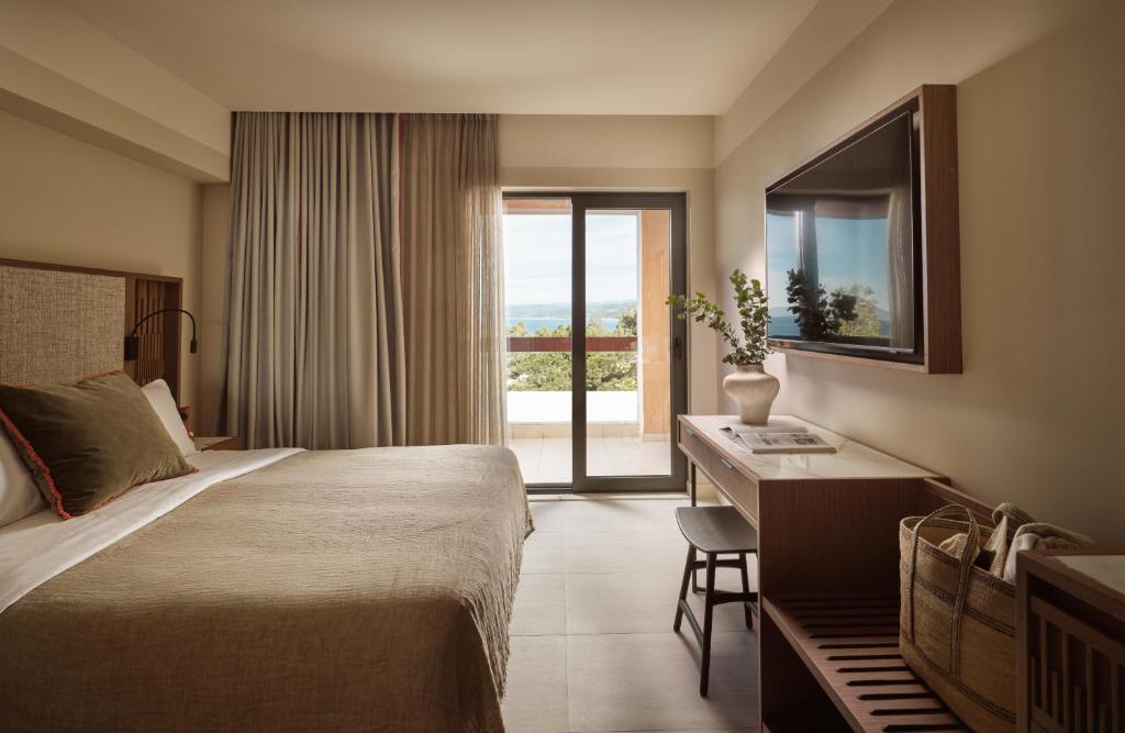 Eagles Palace - 