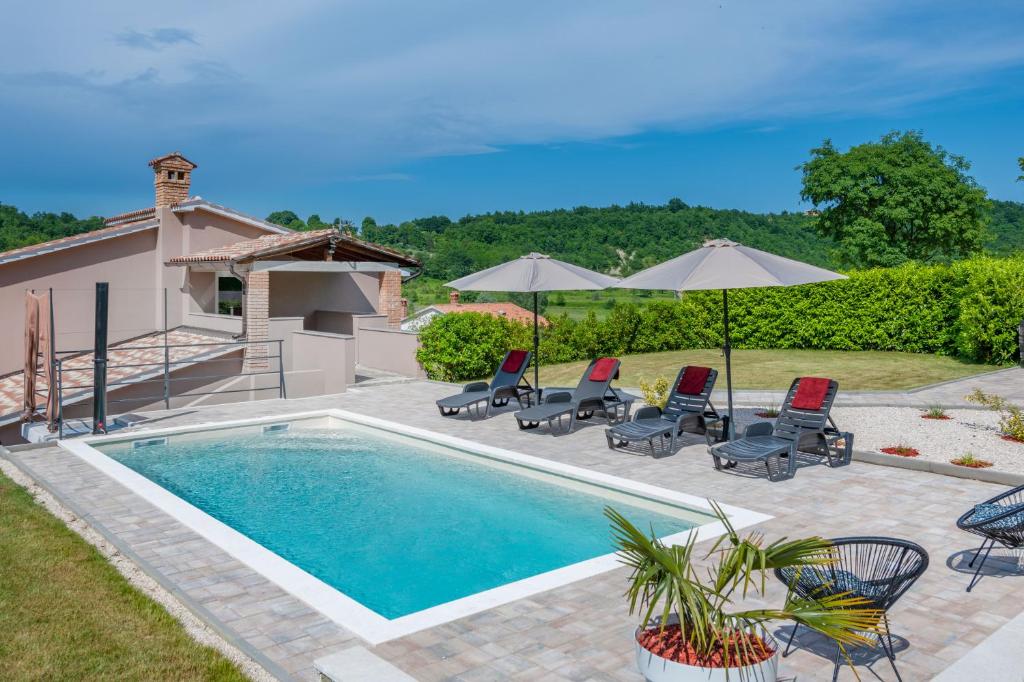 Villa Bonissa, a private and tranquil haven amidst nature