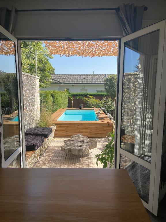 Photo de la galerie de l'établissement Maison mitoyenne, au Haillan