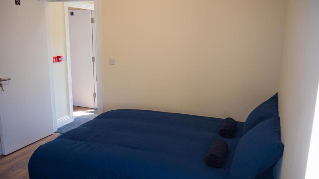 Postel nebo postele na pokoji v ubytování En-suite Double Room near Croke Park - 2