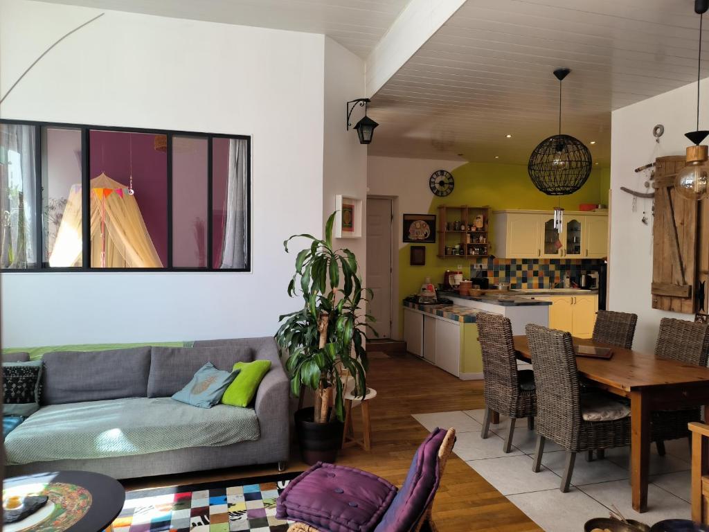 Photo de la galerie de l'établissement Charmant appartement coeur de Briançon, à Briançon