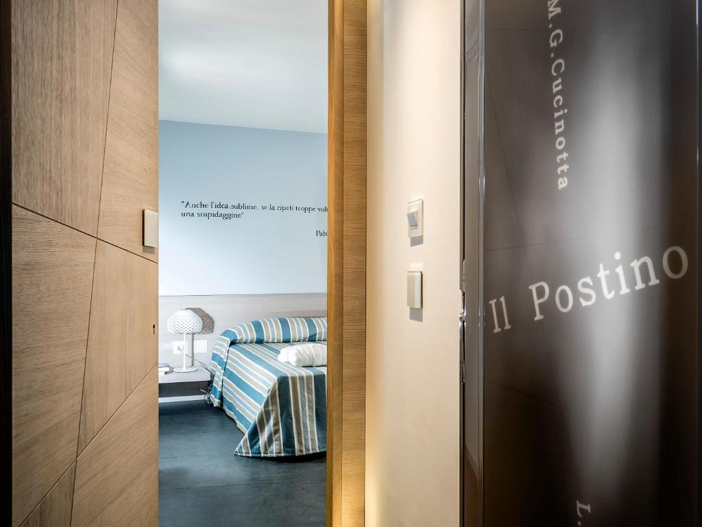 Duomo Suites & Spa - Resim 37