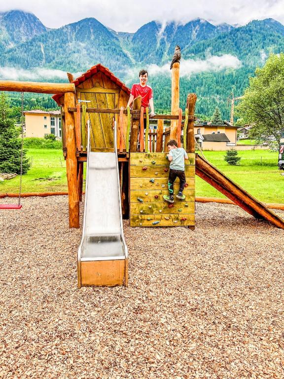 Herní místnost nebo prostor pro děti v ubytování Feriendorf X-Alp Lodges Ötztal