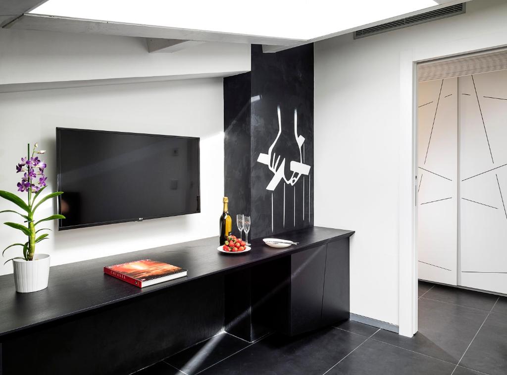 Duomo Suites & Spa - Resim 41