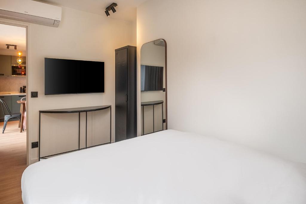 Montmartre Paris Suite - Resim 16