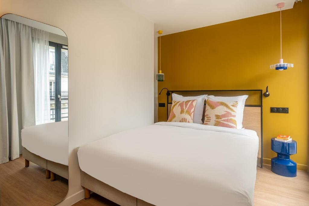 Montmartre Paris Suite - Resim 22