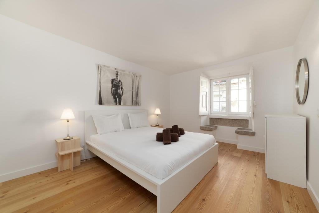 Unique 2 Bdr Apartment in the heart of lisbon