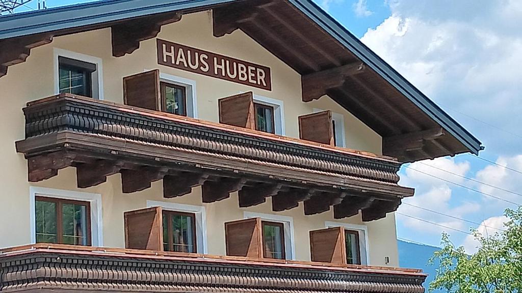 Haus Huber Zimmer und Apartments - 2