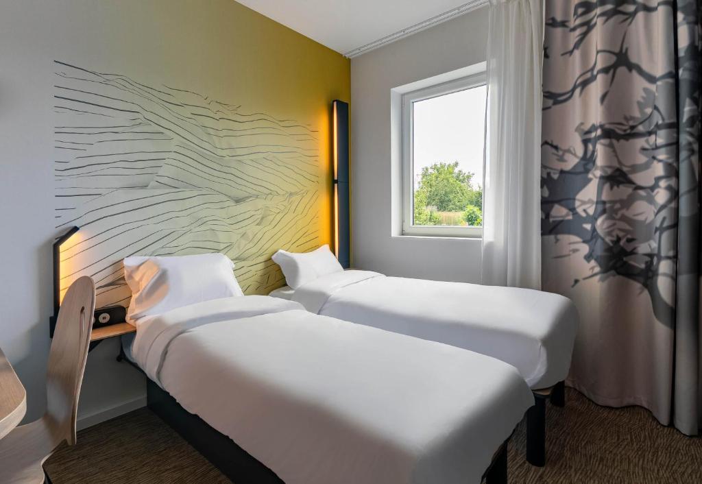 B&B HOTEL Mulhouse Bâle Aéroport photo