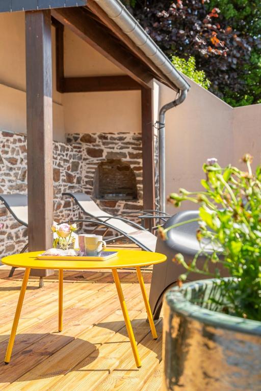 Patio nebo venkovní prostory v ubytování La Colombe bleue