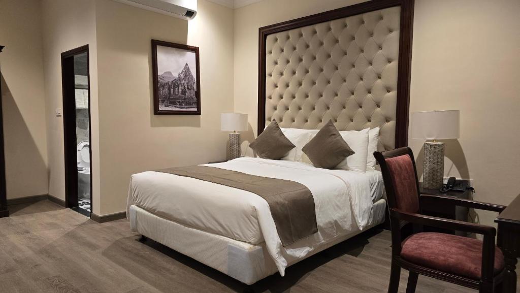 Champa Palace Hotel - Superior Double Or Twin Room