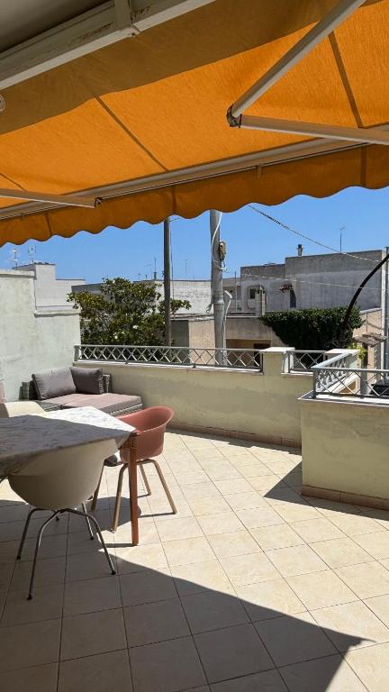 Balkón nebo terasa v ubytování Casa vacanze Torre dell Orso Piazza 100m dal mare
