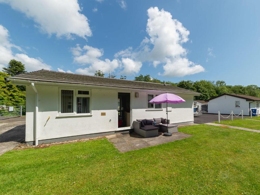 El edificio en el que está el chalet de montaña