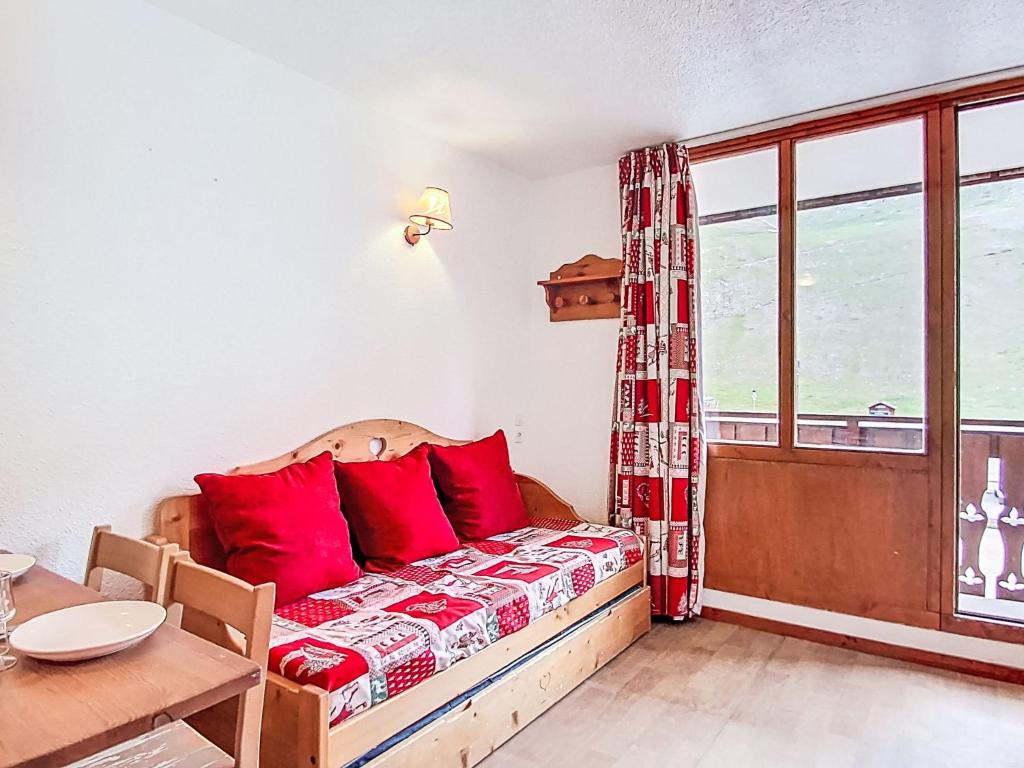 Studio Rond Point des Pistes - Val Claret-25 by Interhome