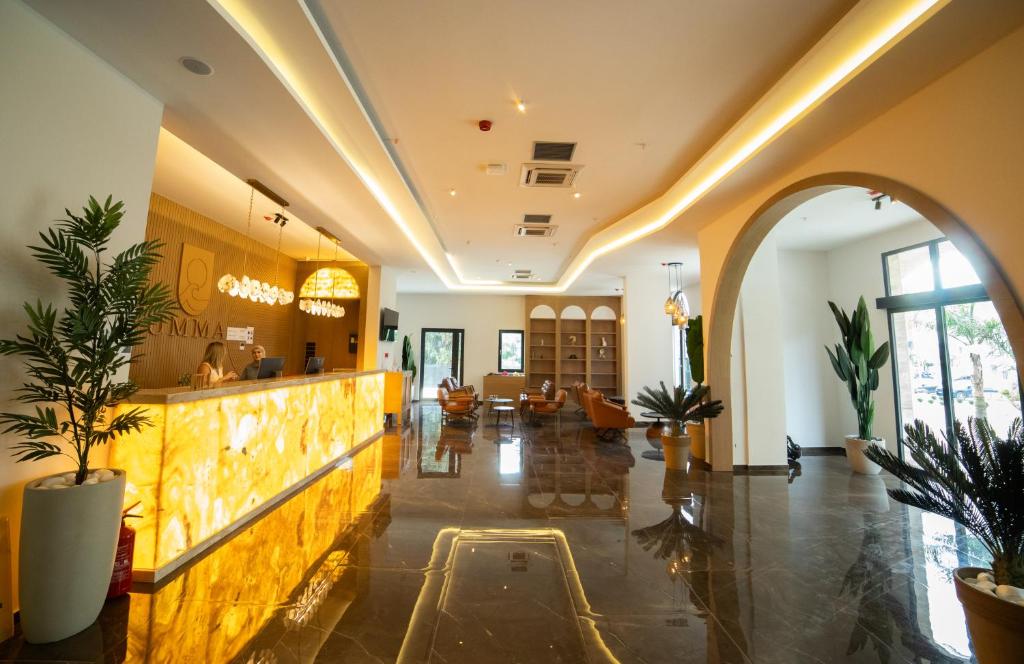 Fuajee või vastuvõtt majutusasutuses Hotel Umma