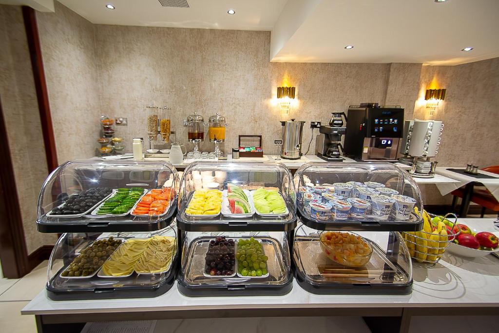 Hyde Park International - Resim 29