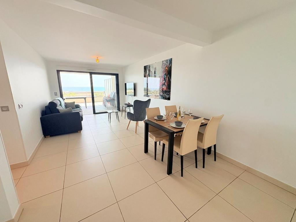 Area soggiorno di Niosète, Exceptional Panoramic Sea View Luxury & Comfort