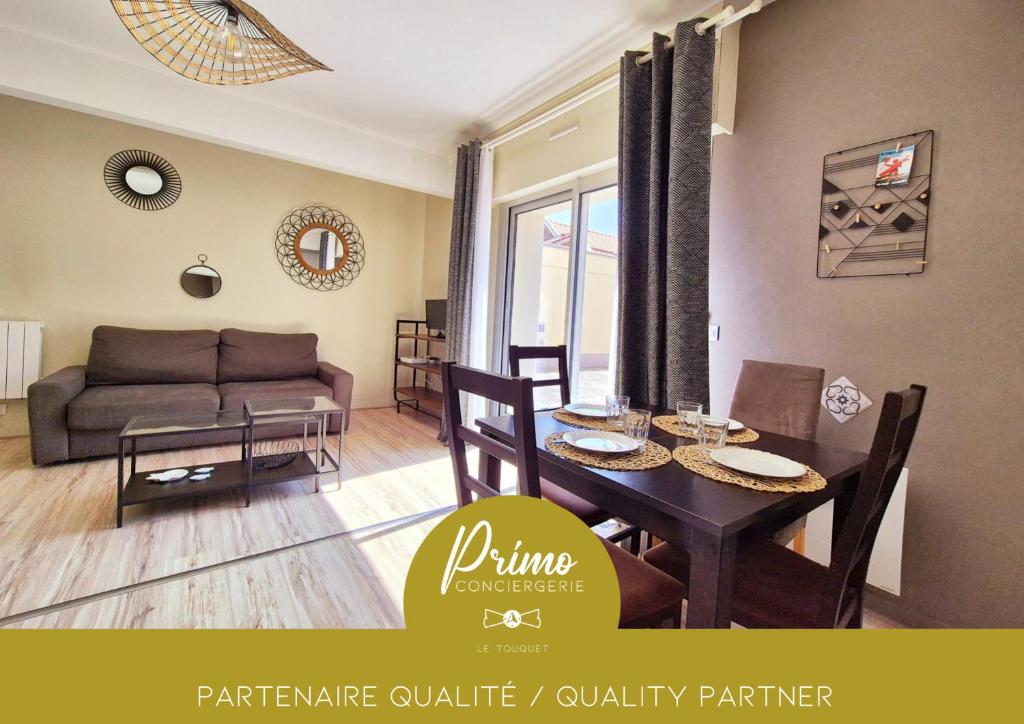 Posezení v ubytování Le Repaire Marin plage et centre à 100m by primo