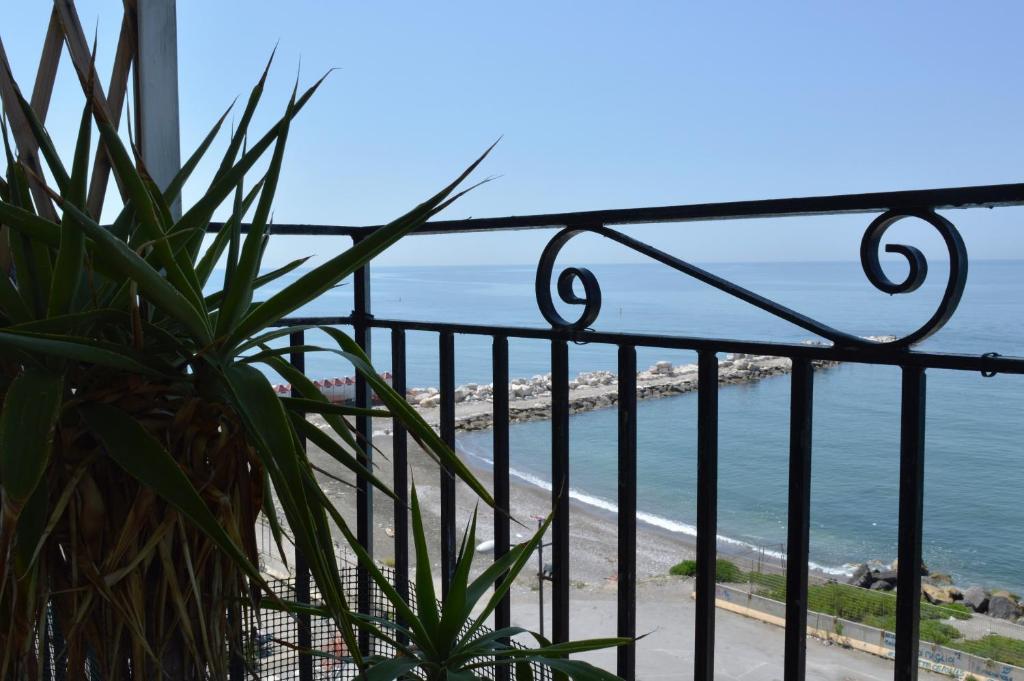 B&B Fronte Del Mare - 6