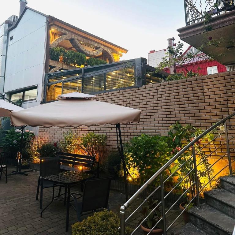 Budova, kde se hotel nachází