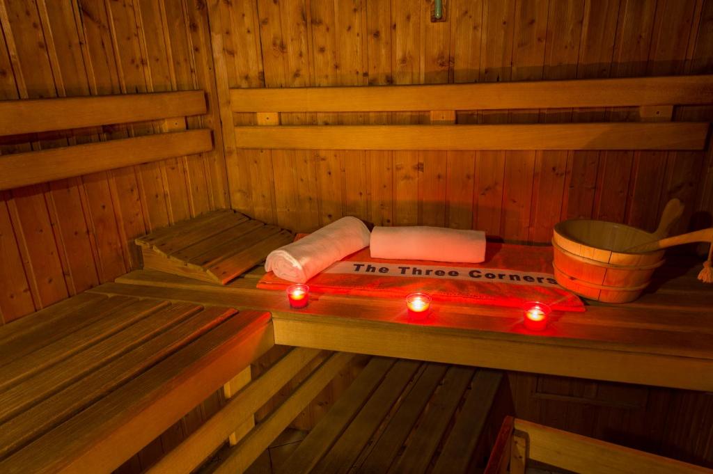 Three Corners Hotel Art - Resim 4