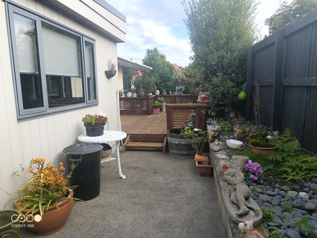 Cozy spacious estuary view three bedroom townhouse - Resim 29