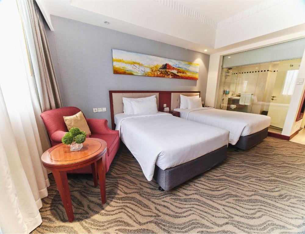 Executive Room with City / Boulevard / River View (subject to availability)