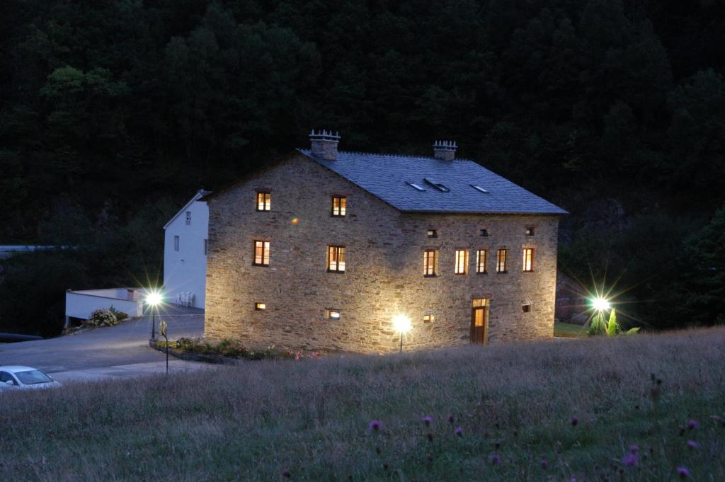 Budynek, w którym mieści się the country house