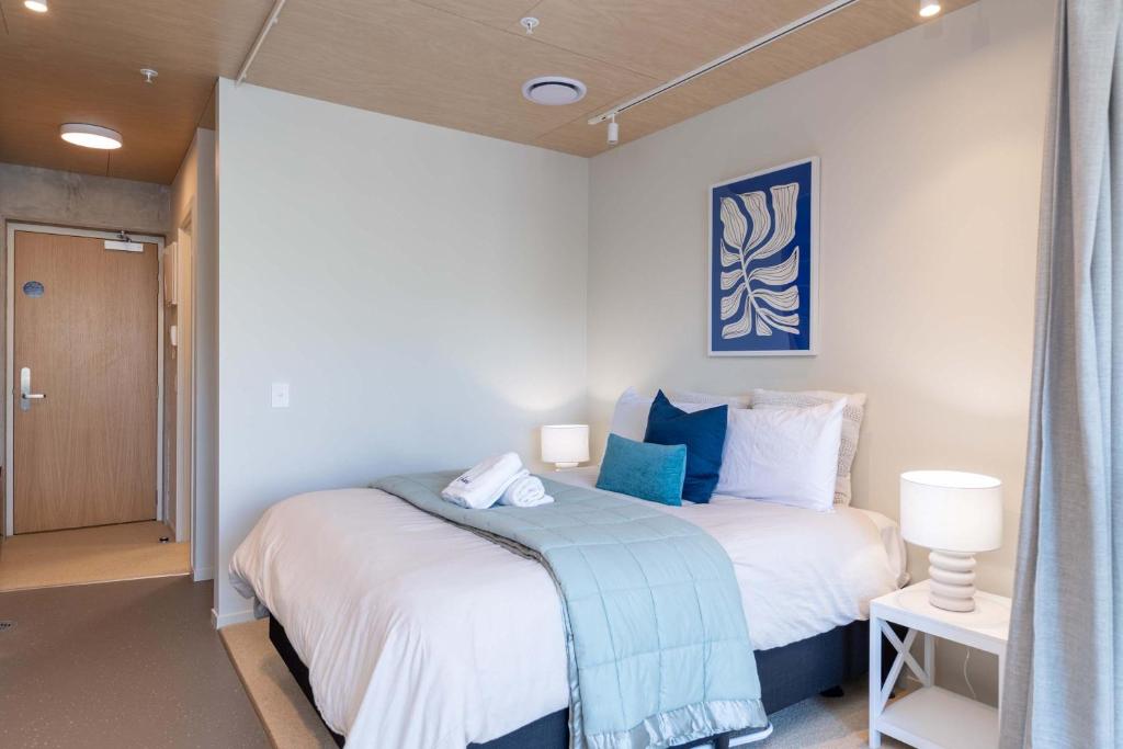 Petone Studio - Balcony Bath Tub Sleeps 2 - Resim 8