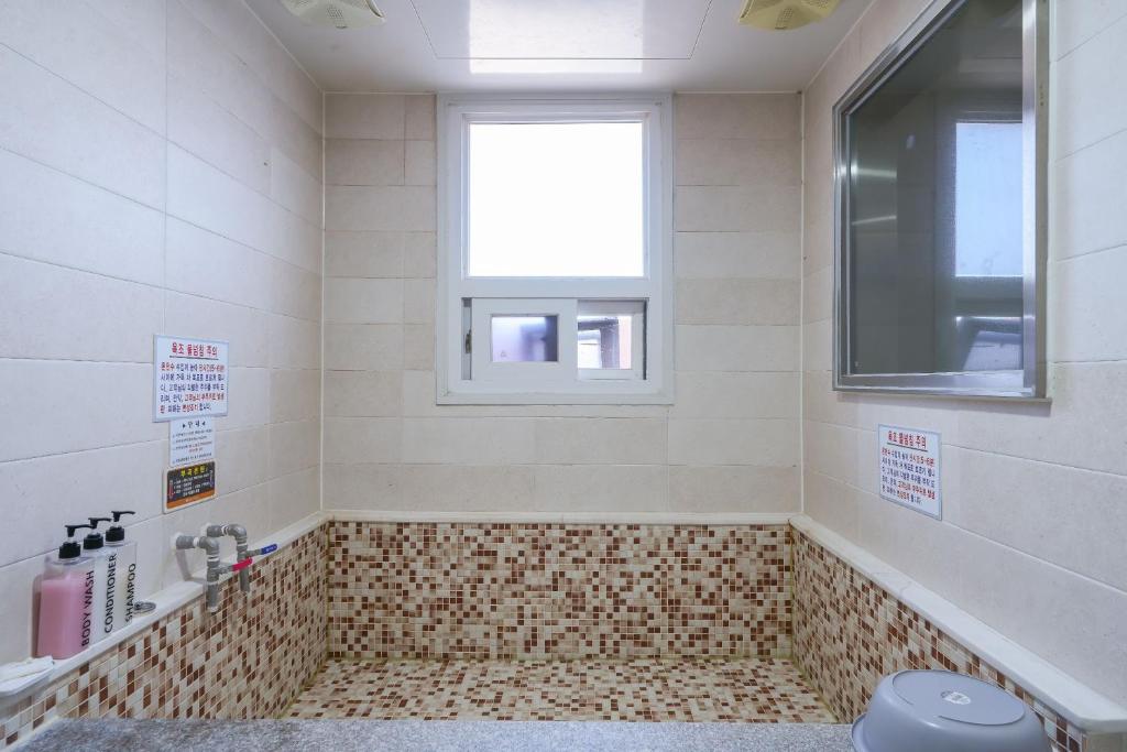 Bugok Royal Tourist Hotel - Habitación Doble Estándar