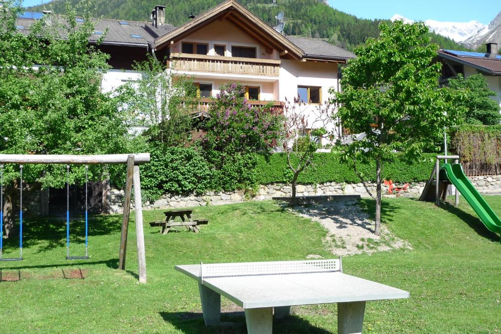 Zahrada ubytování Apartment Stifter