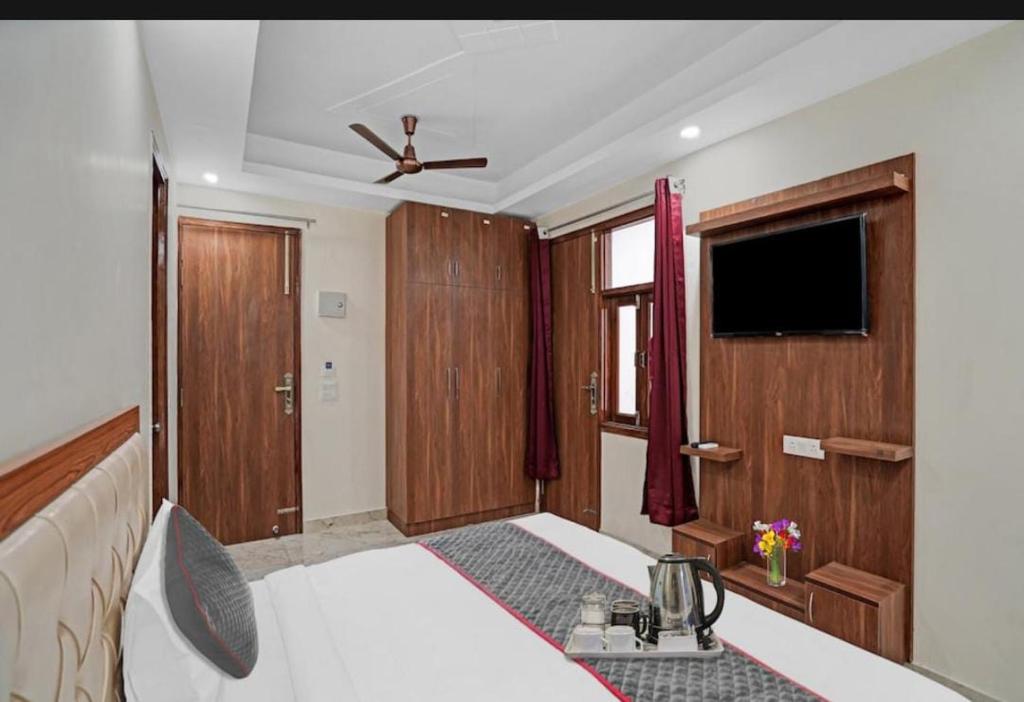 Postel nebo postele na pokoji v ubytování Hotel The Anvi