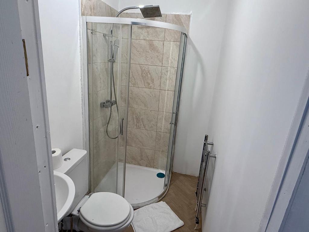 Koupelna v ubytování O5 Property