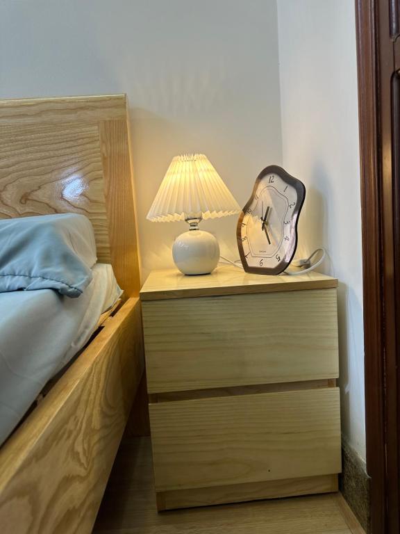 Postel nebo postele na pokoji v ubytování koala