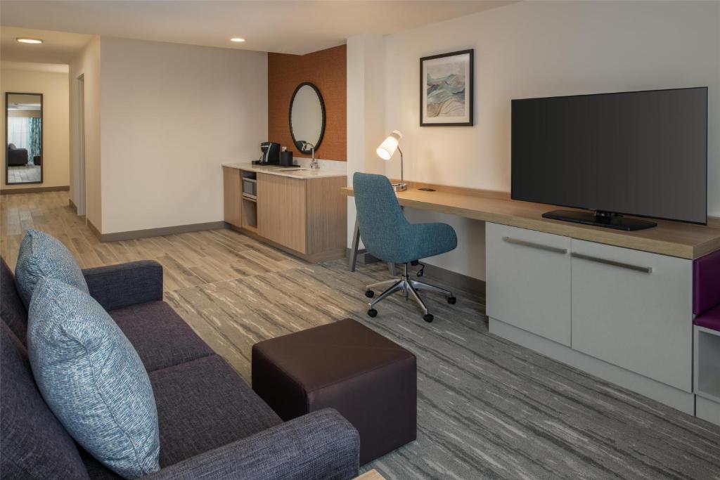 Hilton Garden Inn Tacoma Downtown - Suite De Dos Dormitorios Con Dos Camas King