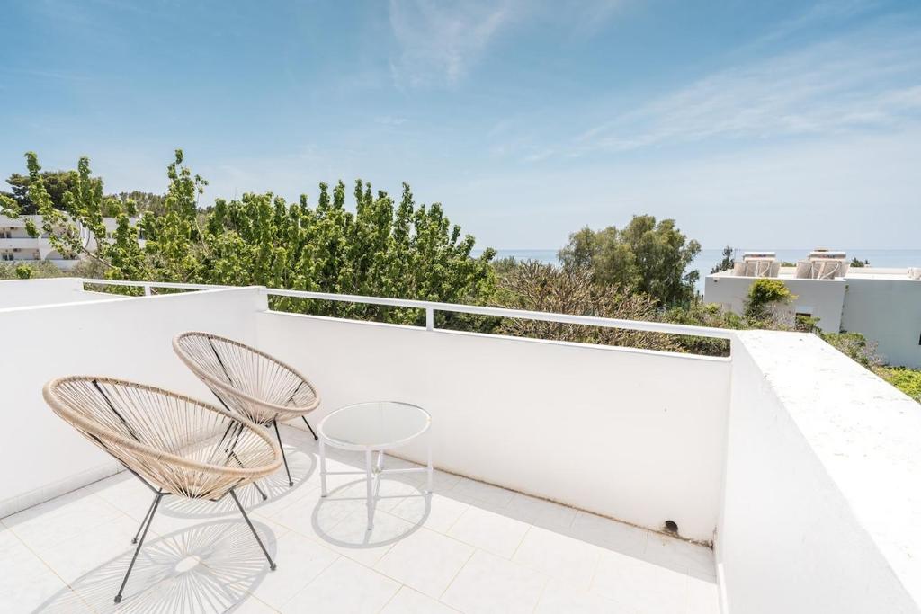 Balkón nebo terasa v ubytování Plakia Beach Apartments