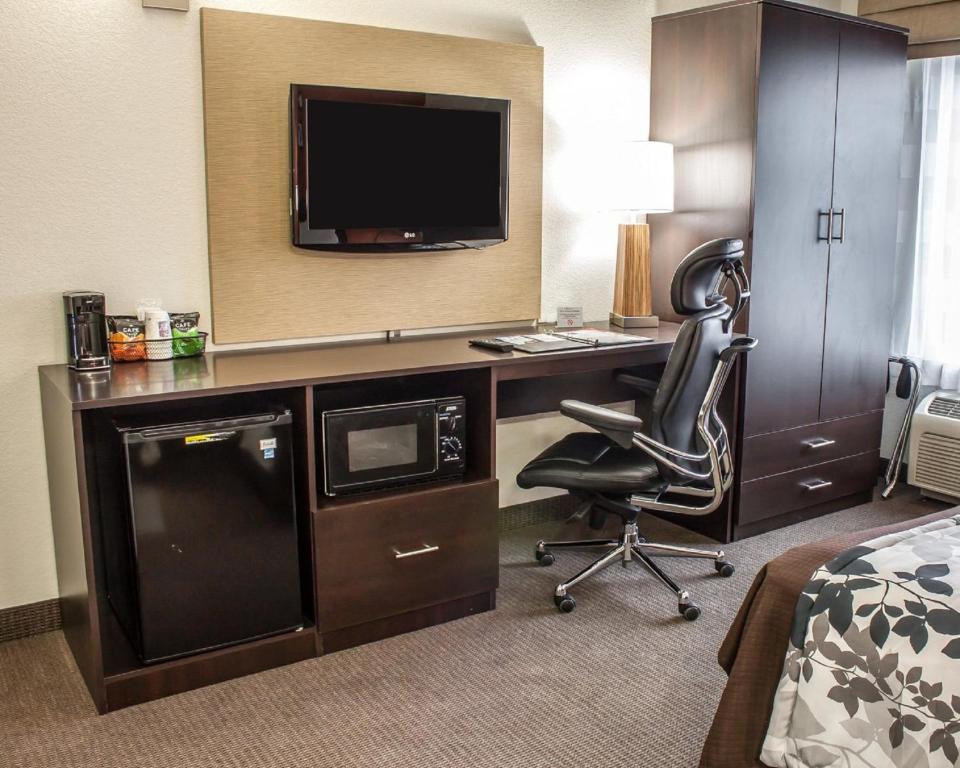 Sleep Inn Arlington Near Six Flags - Standard King Room - Non-Smoking