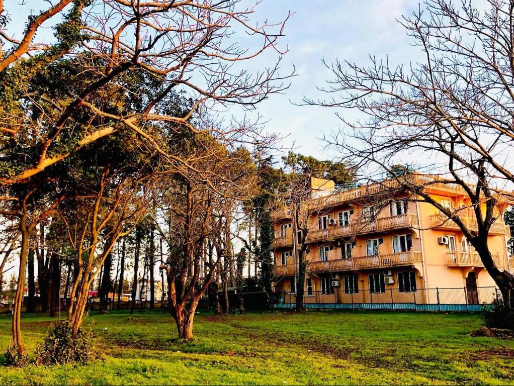 Budova, kde se hotel nachází