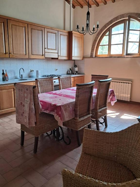 Frantoio di Corsanico - Ampio Appartamento Con 2 Camere Da Letto