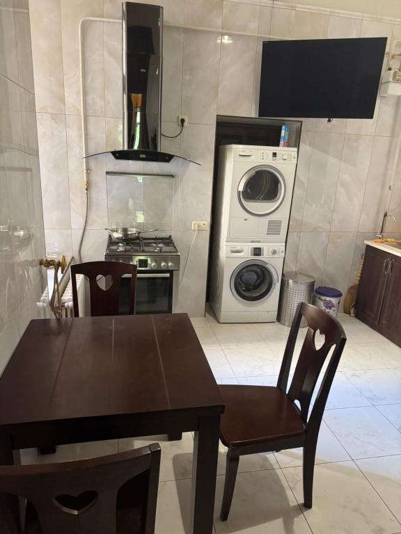 Leoroom фото 4